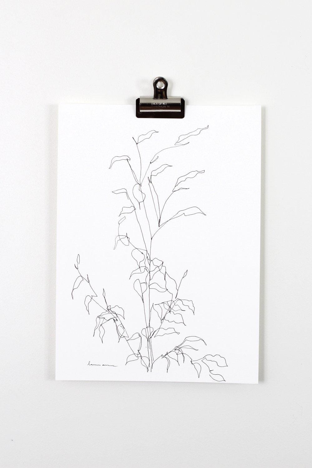 Line drawing of plant on clipboard.